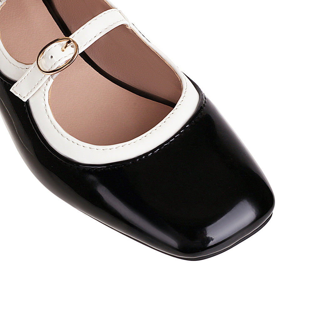 Miranda – Chaussures Étudiantes Britanniques à Personnalité