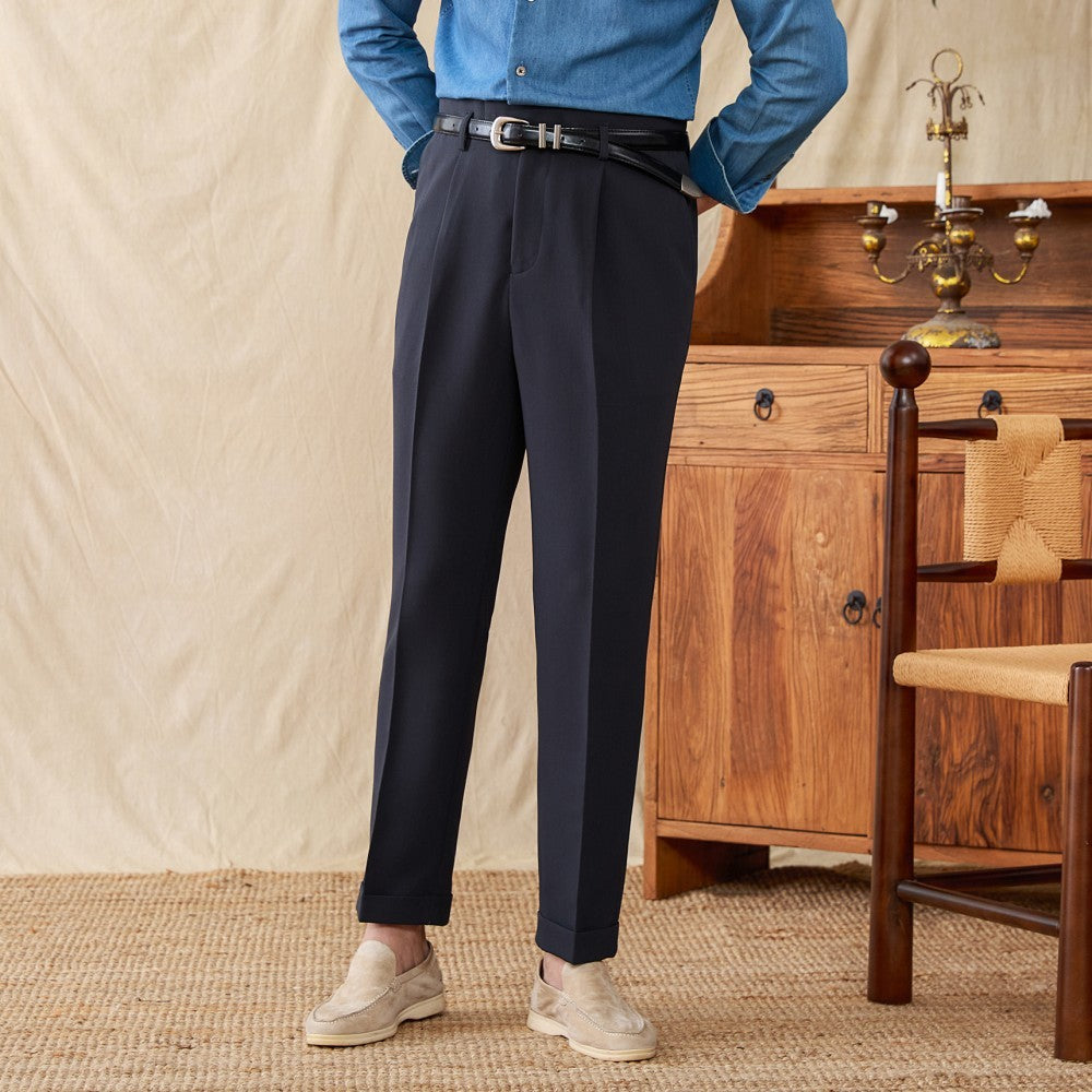 Matthew – Pantalon Taille Haute avec Découpe 3D