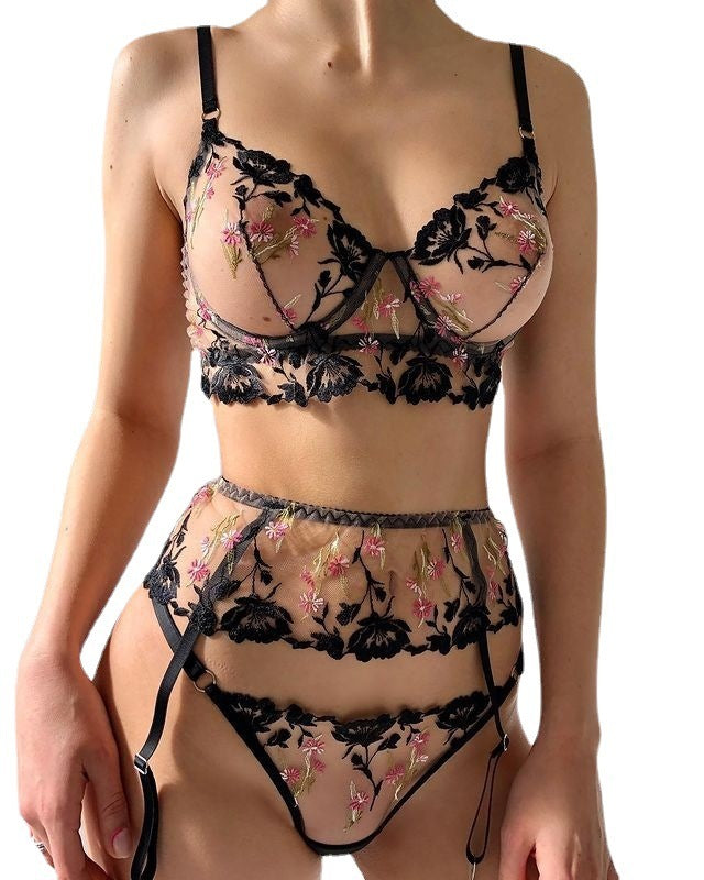 Jane – Ensemble de lingerie sexy en dentelle brodée avec anneau en acier