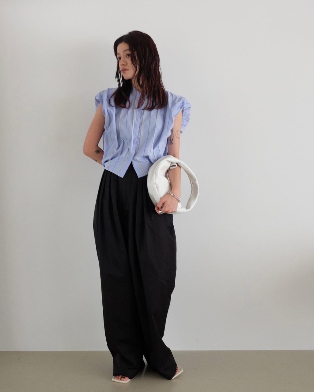 Joy – Chemise Rétro Française Confort et Style Décontracté