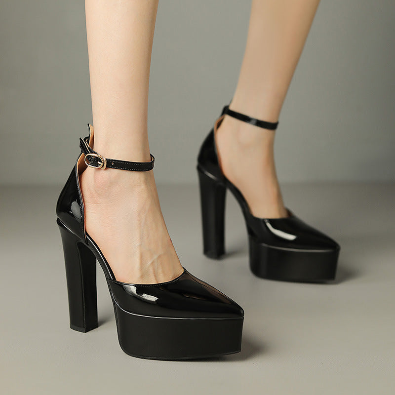 Andrea – Sandales à Talons Épais à Boucle et Pointe Creuse en Cuir Végan