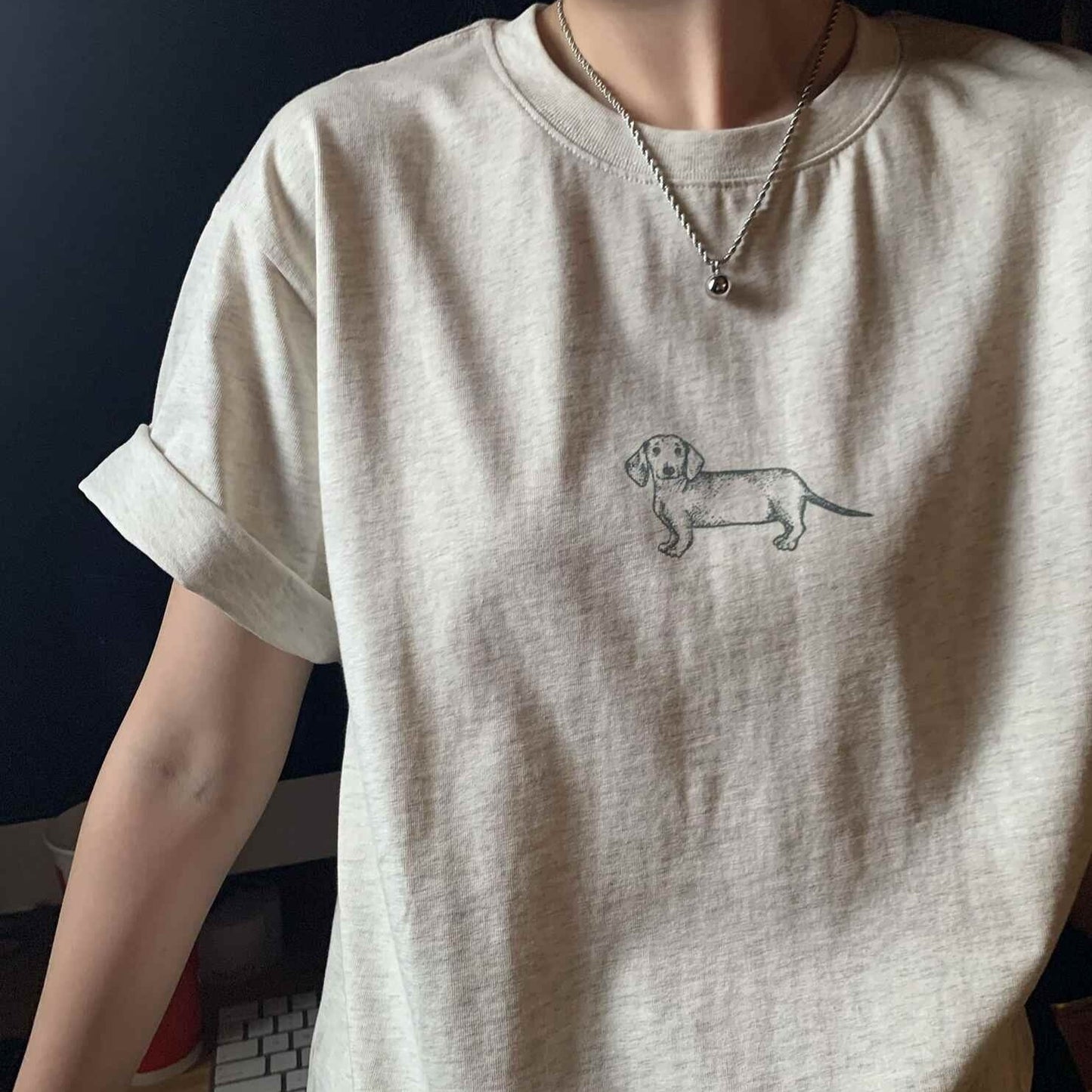 Anne – T-shirt Neutre Américain en Coton Gris Chiné avec Motif Animalier
