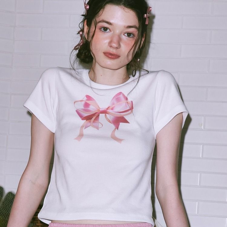 Helen – T-shirt à Manches Courtes avec Nœud et Col Rond