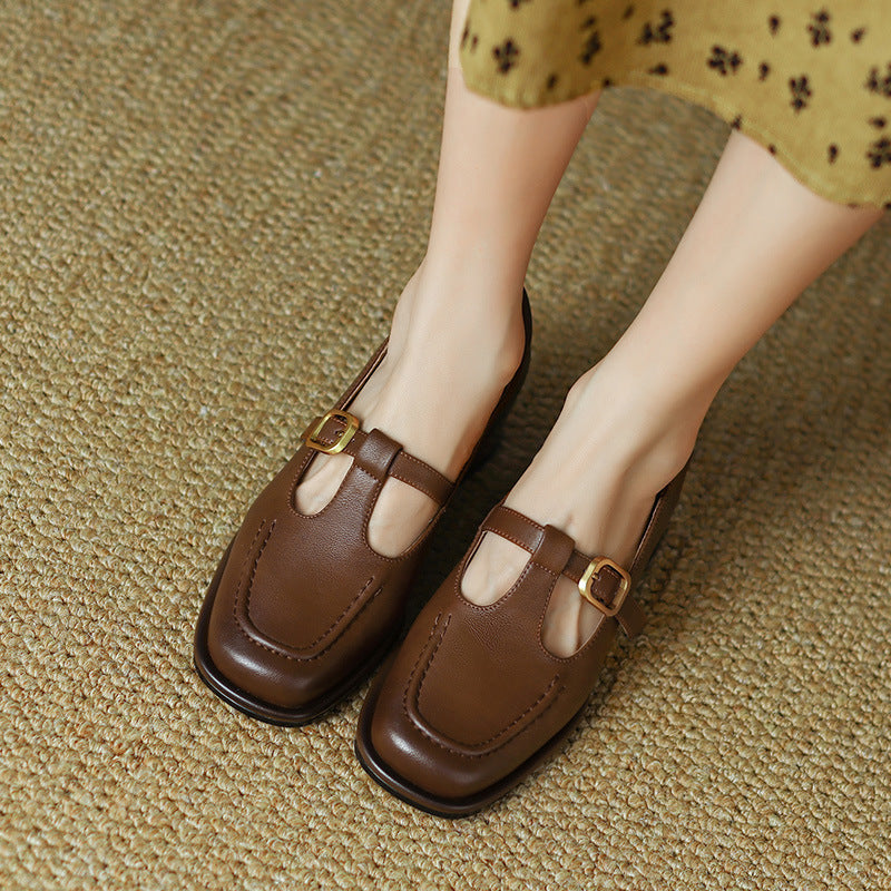 Heidi – Escarpins rétro marron à talons mi-hauts