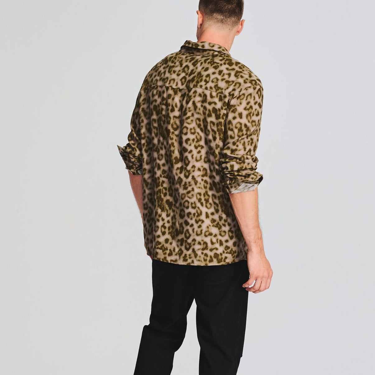 Stuart – Chemise Ample à Imprimé Léopard pour Hommes
