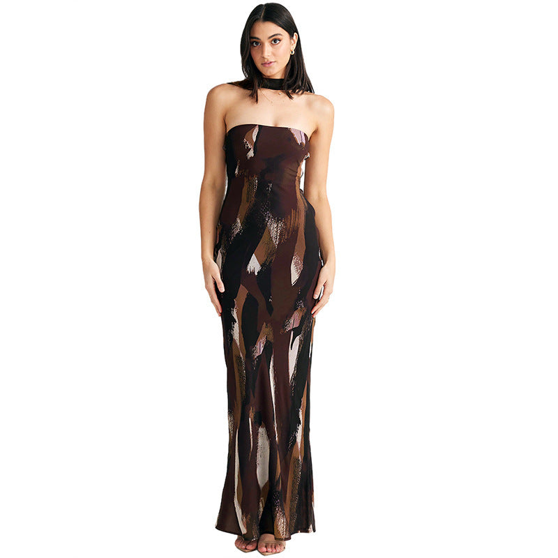 Leah – Robe Ajustée sans Épaules