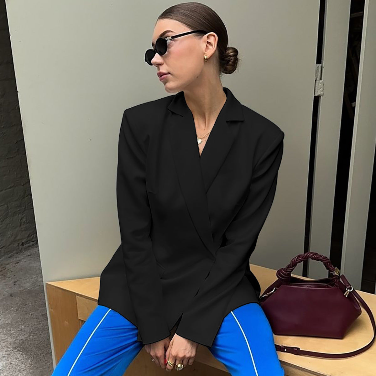 Miranda – Veste Ajustée Sexy à Manches Longues Sans Dos