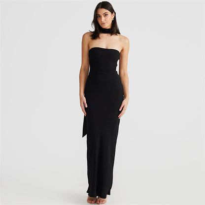 Leah – Robe Ajustée sans Épaules