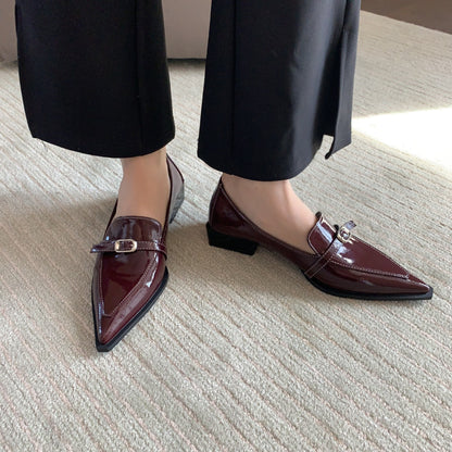 Jade – Chaussures à Talons Épais en Cuir Végan à Bout Pointu