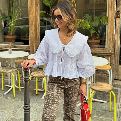 Jennifer – Chemise Décontractée à Col Claudine et Manches Longues