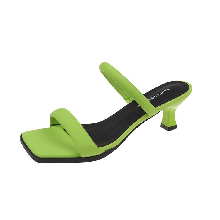 Audrey – Sandales à Talon Épais avec Chaîne