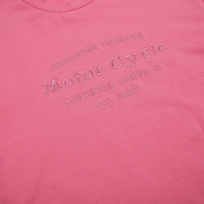 Christine – T-shirt à Broderie Lettre Style Épicé