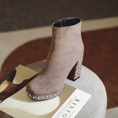 Danielle – Bottes à talons hauts en daim vegan élégant