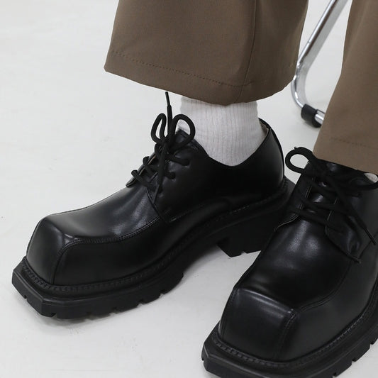 Sharon – Chaussures à semelle épaisse en cuir vegan pour femme