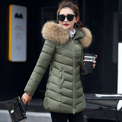 Megan – Veste Chaude avec Capuche en Fourrure pour Femme