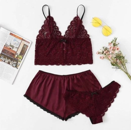 Natasha – Ensemble de Lingerie en Satin avec Dentelle