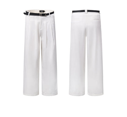 Linda – Pantalon Évasé à Jambe Droite Rétro