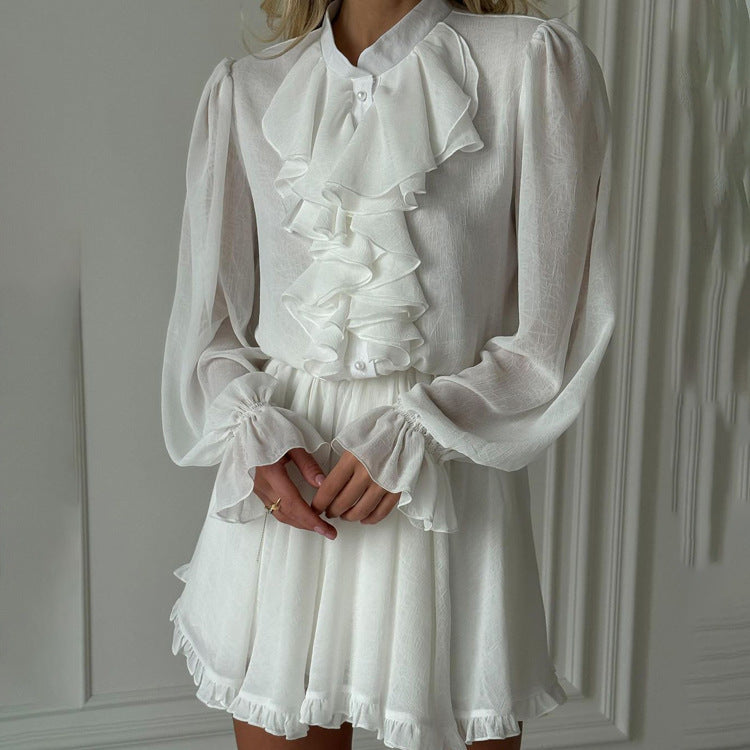 Judith – Robe Élastique à Volants Col Montant Manches Longues