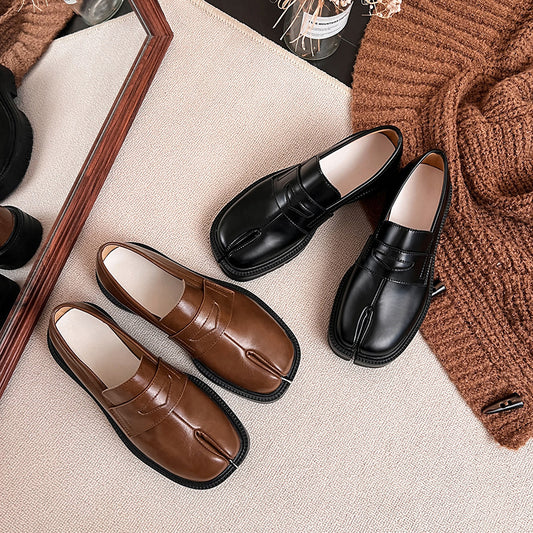 Ruby – Mocassins à Bout Fendu Vintage