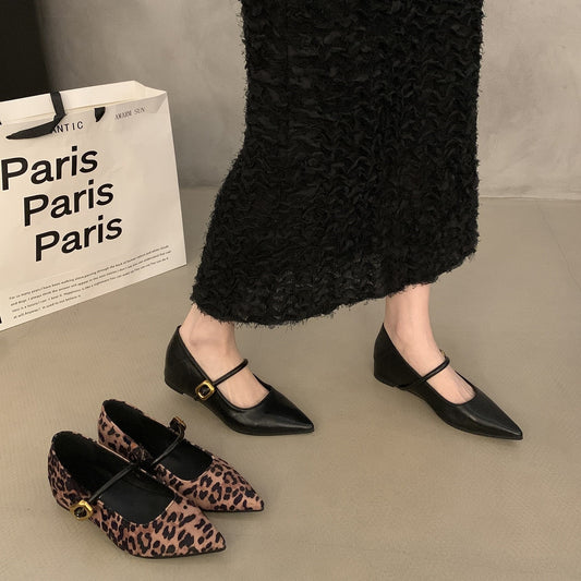 Megan – Escarpins à Bout Pointu avec Boucle