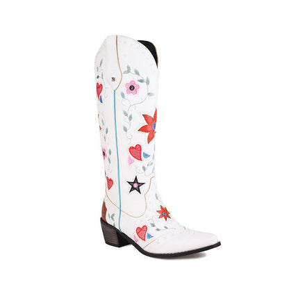 Angela – Bottes à Talons Chunky avec Rivets et Broderie