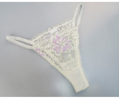 Charlotte – Ensemble de Lingerie en Dentelle avec String Sexy