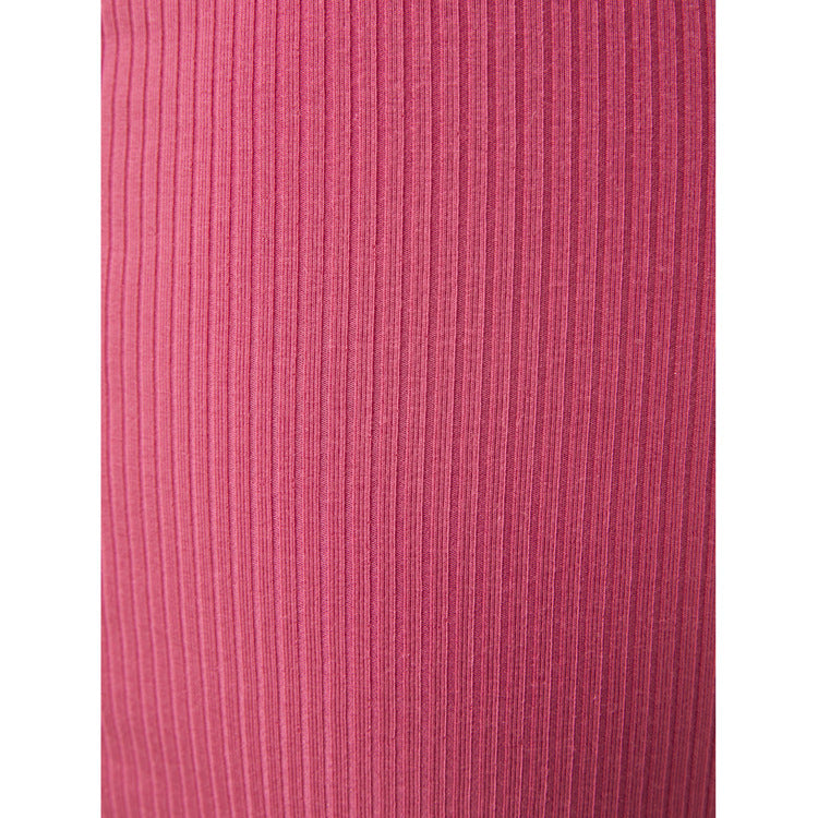 Rose – Robe à Bretelles Tricotée Élégante