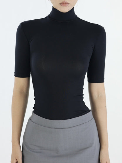 Lisa – T-shirt Col Roulé en Tencel et Lycra