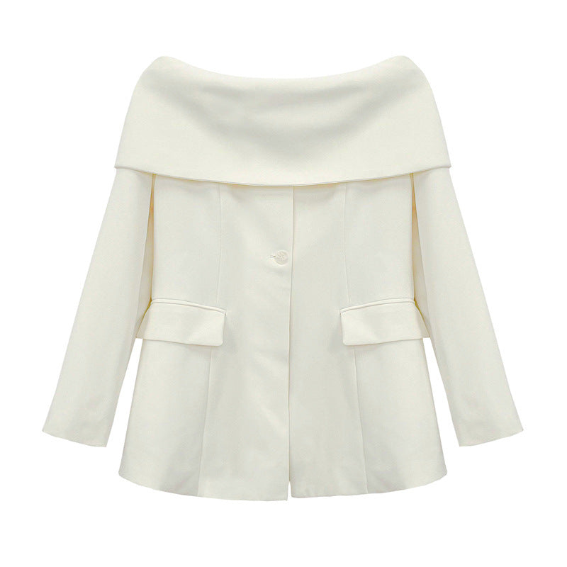 Julia – Veste de costume noire à manches longues et épaules dénudées