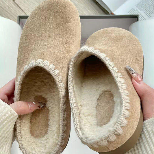 Sara – Chaussons Fermés Doublés en Polaire avec Plateforme en Fourrure
