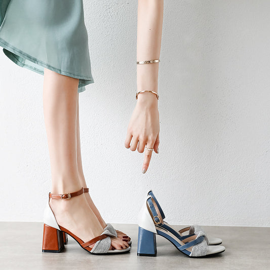 Megan – Sandales à talons hauts avec boucle