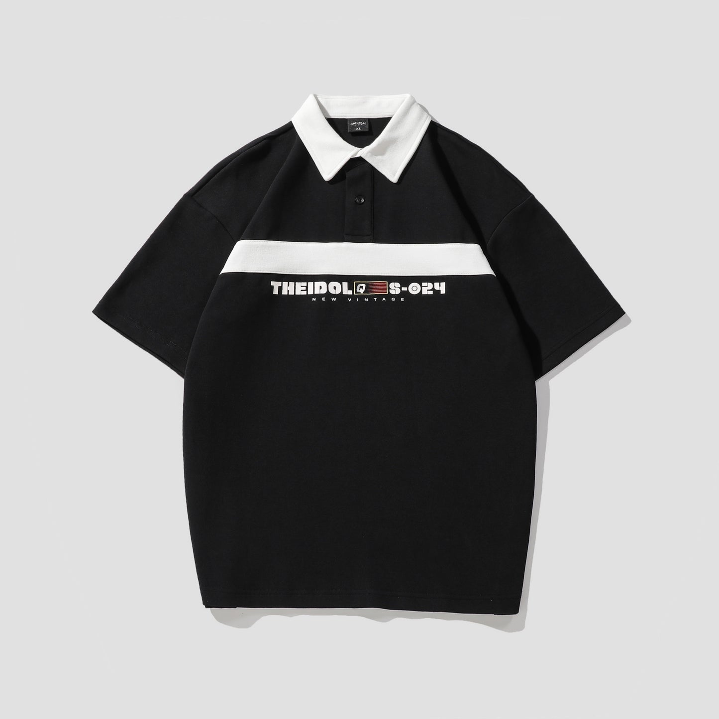 Garry – T-shirt à col rabattu avec rayures vintage et contraste de couleurs