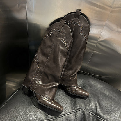 Joan – Bottes Hautes Rétro à Découpe en V avec Rivets