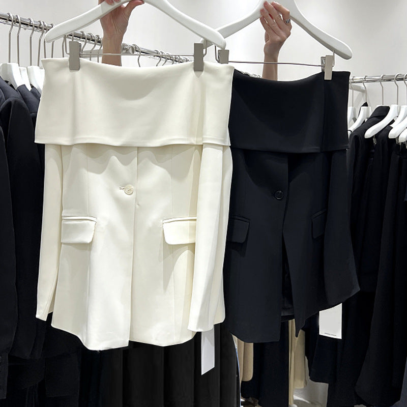 Julia – Veste de costume noire à manches longues et épaules dénudées