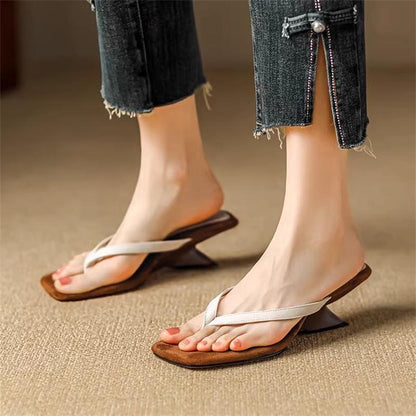 Denise – Tongs compensées simples pour l'été