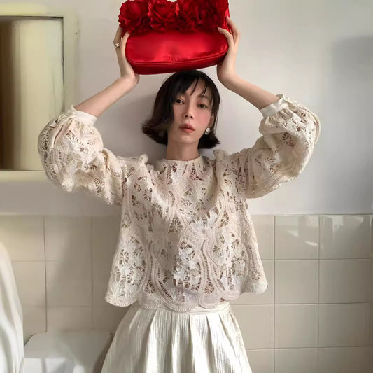 Harriet – Blouse en Dentelle Haut de Gamme Ajouré