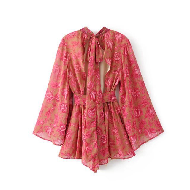 Katie – Robe à Manches Longues avec Ruban Rouge