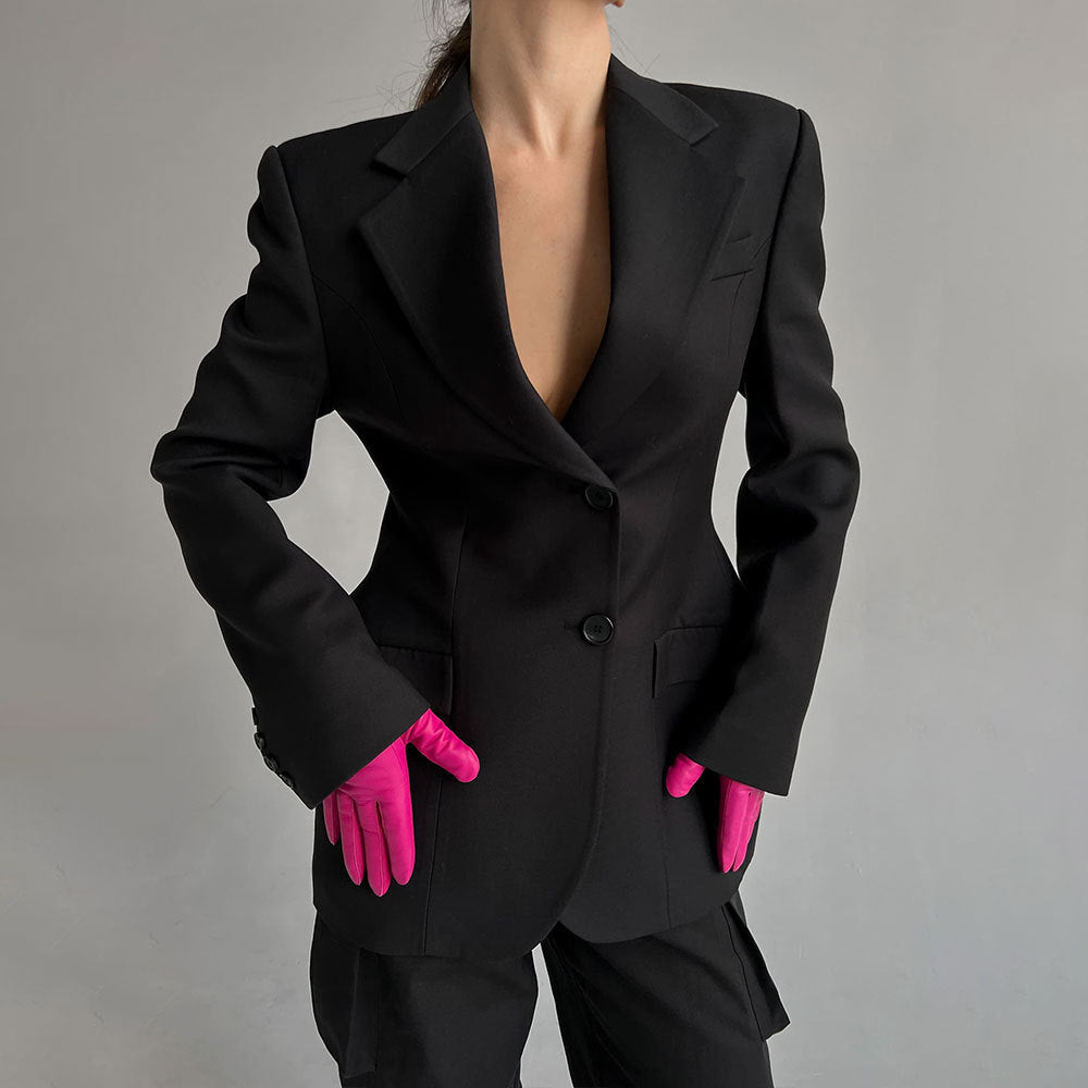 Joanne – Veste de costume ajustée à col en V