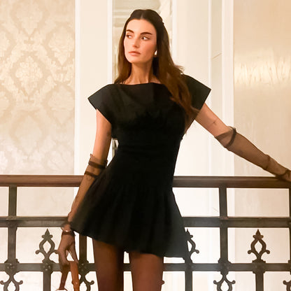 Alice – Robe Évasée Élégante Taille Haute