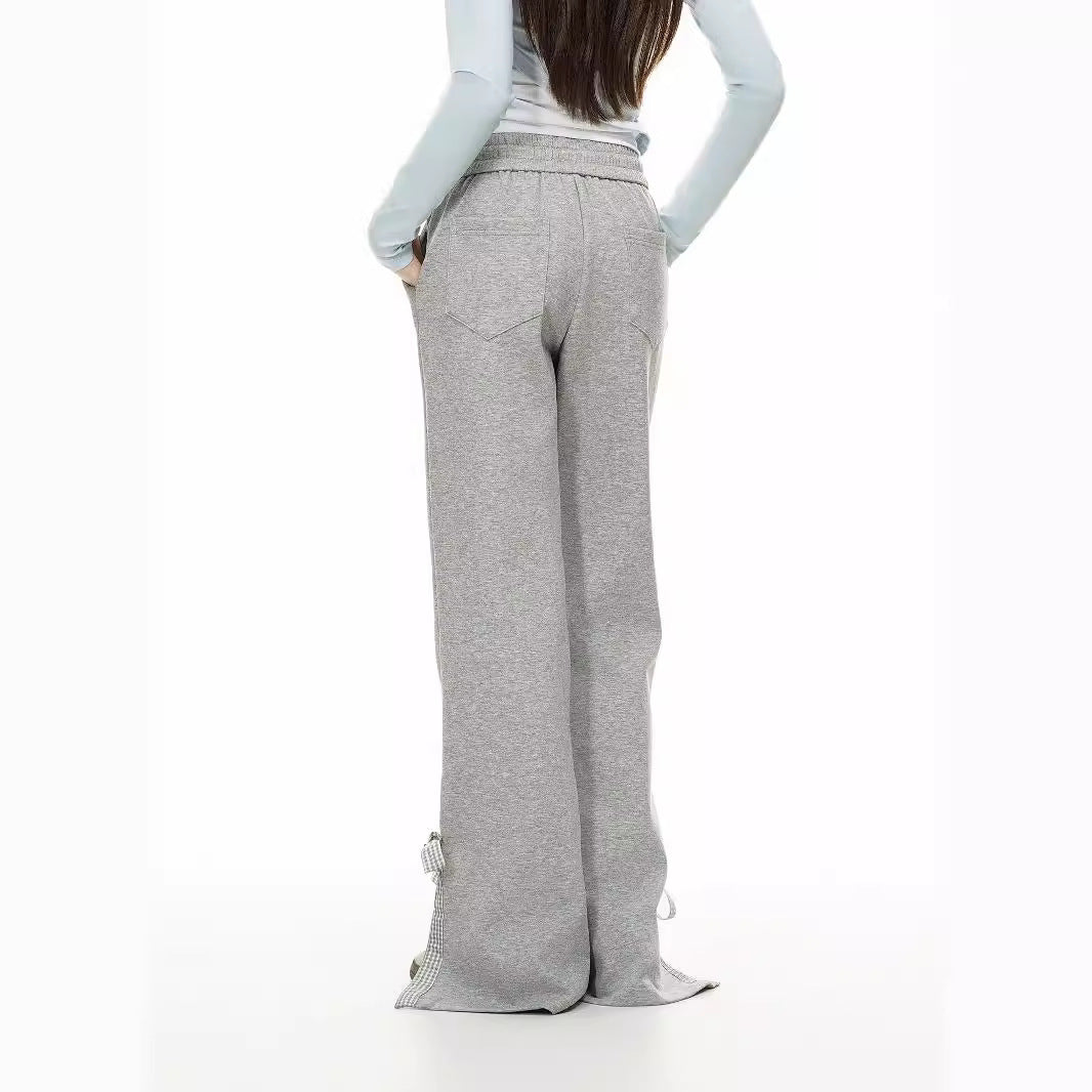 Sophie – Pantalons de survêtement avec broderie de nœud