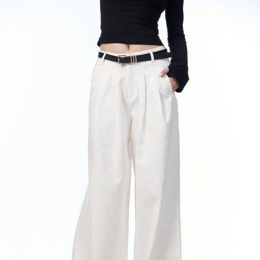 Linda – Pantalon Évasé à Jambe Droite Rétro