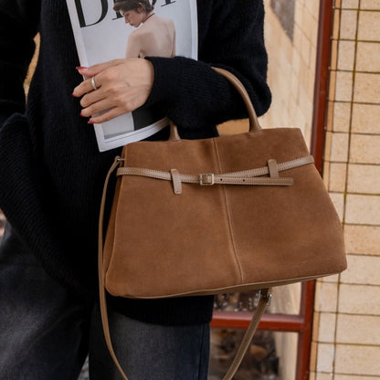 Caroline – Sac à bandoulière rétro en suède vegan