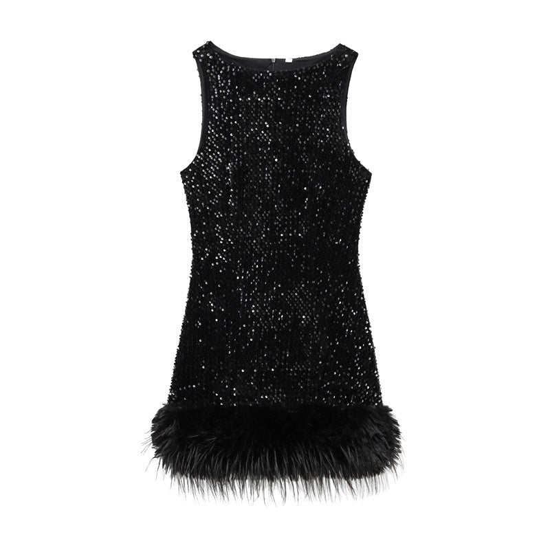 Natasha – Robe avec Décorations de Sequins et Plumes