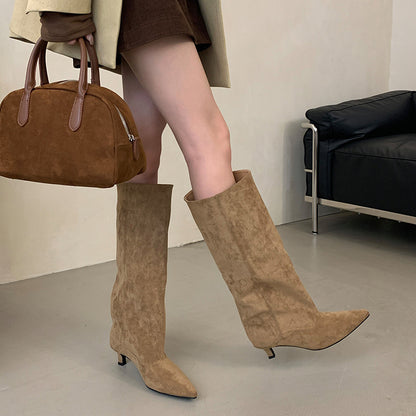 Grace – Bottes Hautes à Talons Bas et Pointe Aigüe