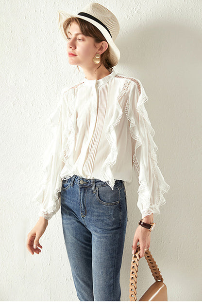 Marion – Chemise en Lin Français Élégante avec Oreilles en Bois et Dentelle