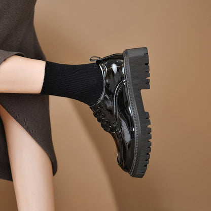 Nicola – Chaussures Compensées Style Britannique