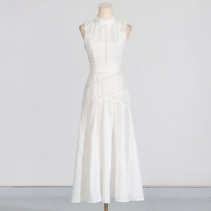 Joan – Robe Sans Manches en Dentelle à la Taille