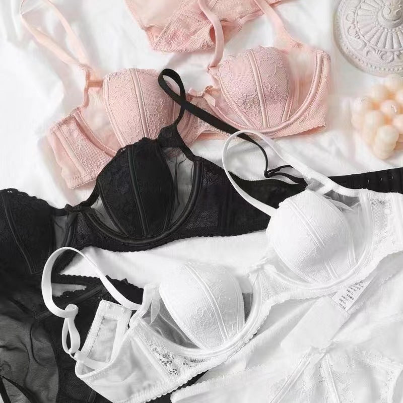 Katy – Ensemble de Lingerie Sexy en Dentelle avec Oreilles de Lapin