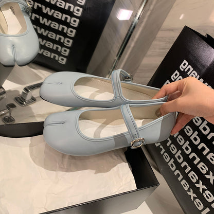 Deborah – Chaussures Plates à Boucle et Talon Bas