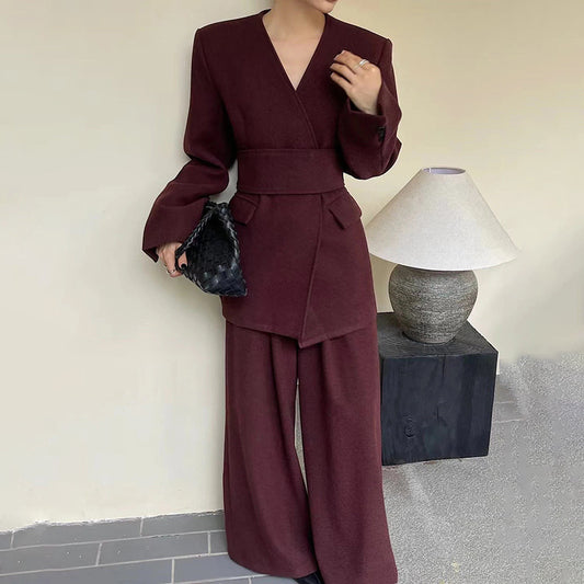 Christine – Ensemble Élégant Veste Cintrée et Pantalon